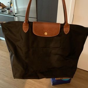 Black Longchamp